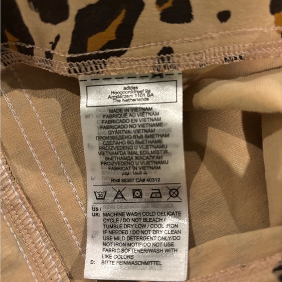 Adidas Women’s Leopard Leggings w/ white tri-stripe - Picture 4 of 4